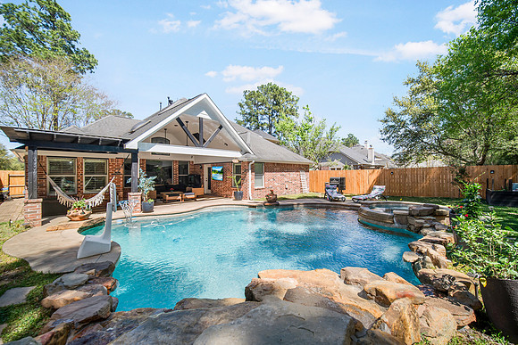 12839 Bedford Falls Dr-44