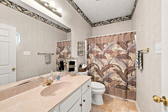 29019 Misty Oaks Drive huff24