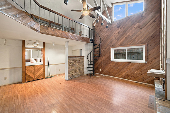 606 Meadow K-21