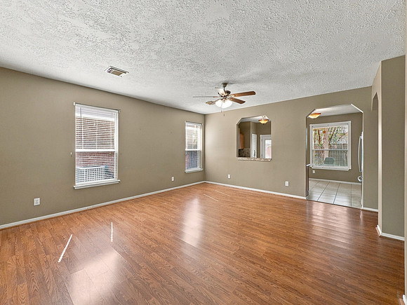 20911 Willow Shadows25