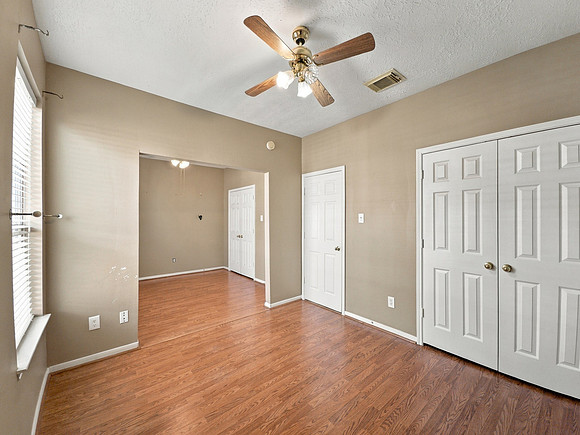 20911 Willow Shadows38