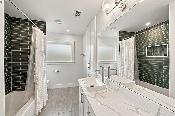 10823 Chimney Rock Rd-91