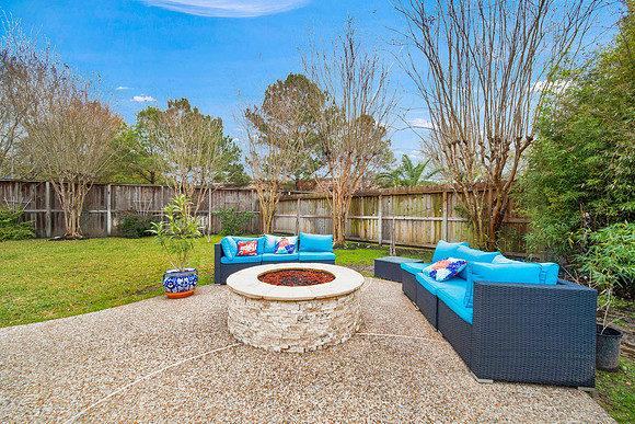 14110 Amber Hollow Court-35