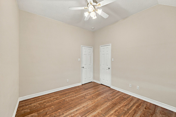 10010 Red Mesa Dr18