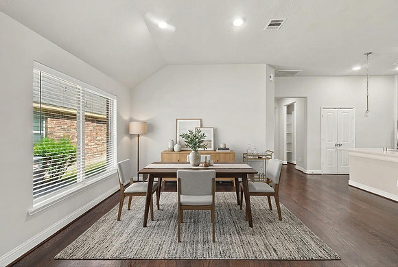 8119 W. Pine Stage53