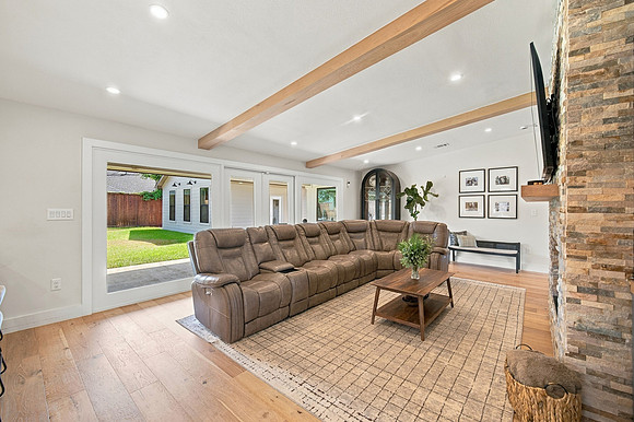10823 Chimney Rock Rd-76