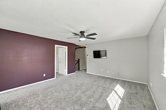 3222 Knoll Manor23