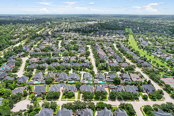 13910 Greenwood Manor Drive-51