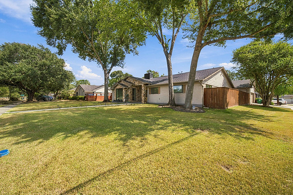 10823 Chimney Rock Rd-11