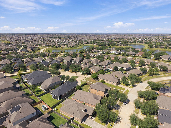 8119 W. Pine Creek Bend 46