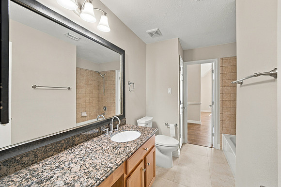 10010 Red Mesa Dr21