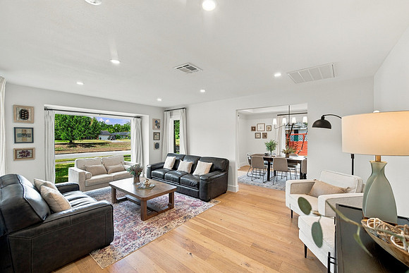 10823 Chimney Rock Rd-31