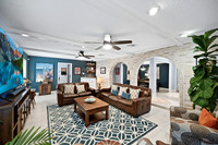 8814 Tavistock-11
