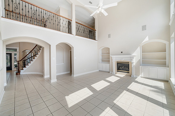 13910 Greenwood Manor Drive-16