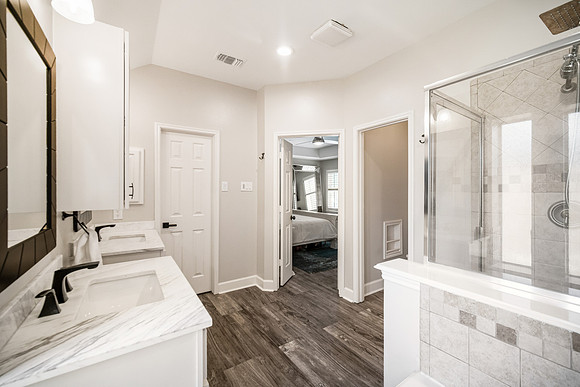 12839 Bedford Falls Dr-24