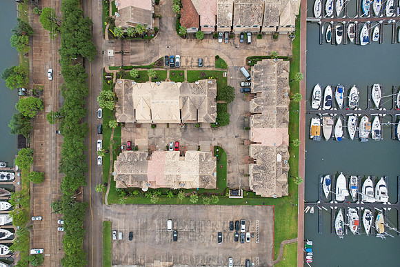 452MarinersDr-52