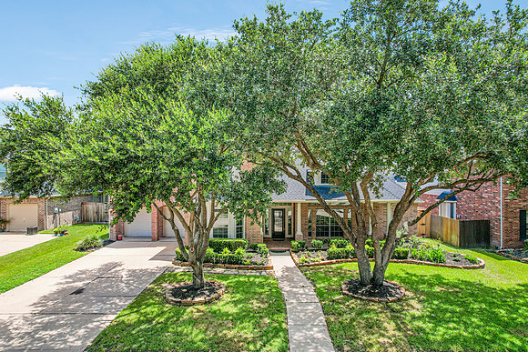 13910 Greenwood Manor Drive-44