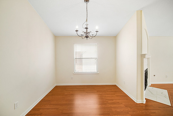 315 Brushy Glen Dr-10