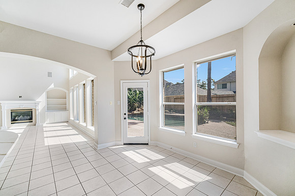 13910 Greenwood Manor Drive-15