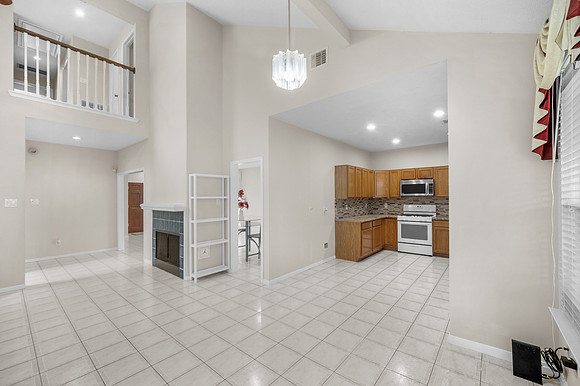 13535 San Martin Ln-76