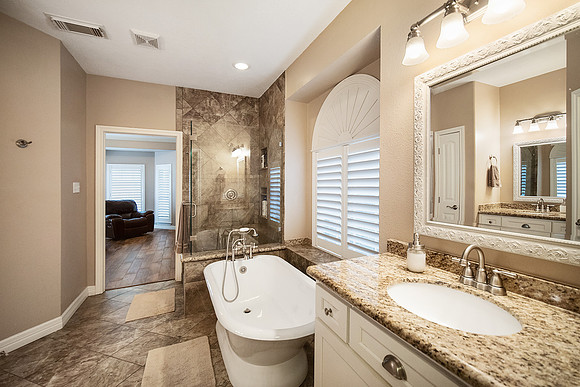20414 Canyon Shadow Dr-19