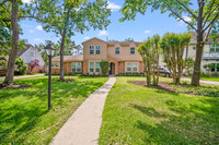 16215 Shrewsbury Cir
