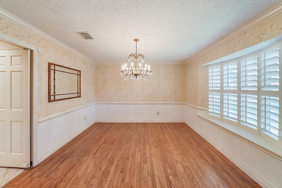 5411 Theall Rd-10