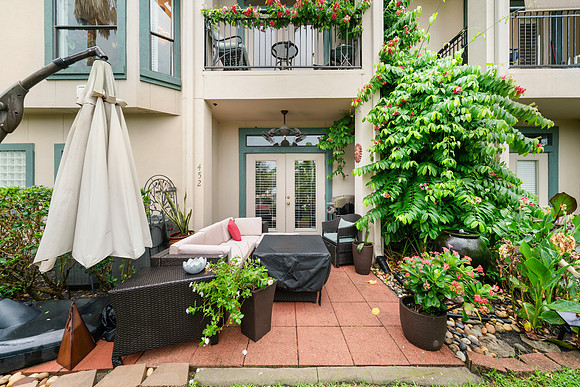 452MarinersDr-40