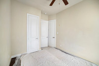 4432 Eli St A-19