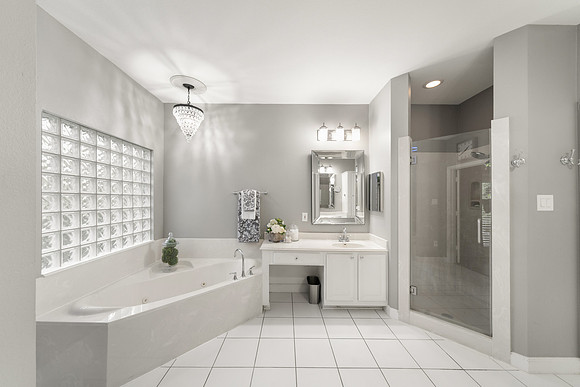 452MarinersDr-12