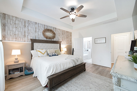 15615 Lakewood Terrace Drive-23