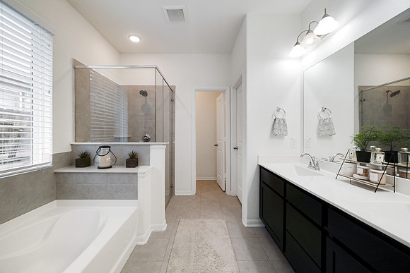 15615 Lakewood Terrace Drive-25