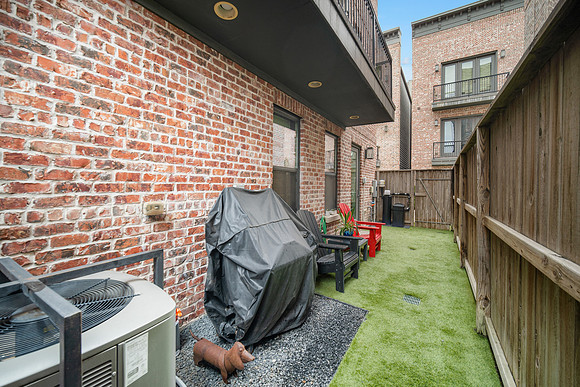 2915 Hicks St-31
