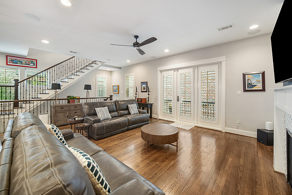 2915 Hicks St-11