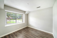 6302 Ash Oak-7