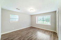 6302 Ash Oak-16