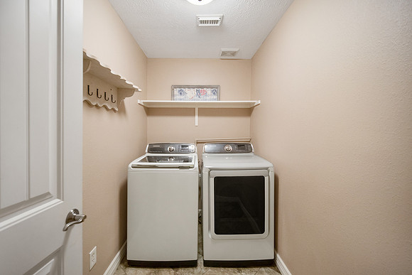 20414 Canyon Shadow Dr-22