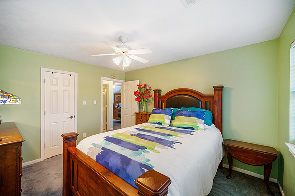 17383 Harbor Dr-104