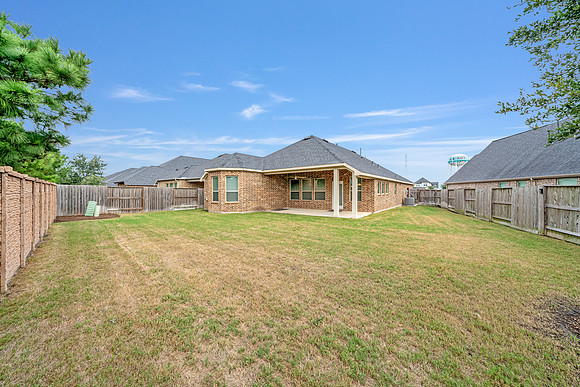 2407 Elmwood trail-32