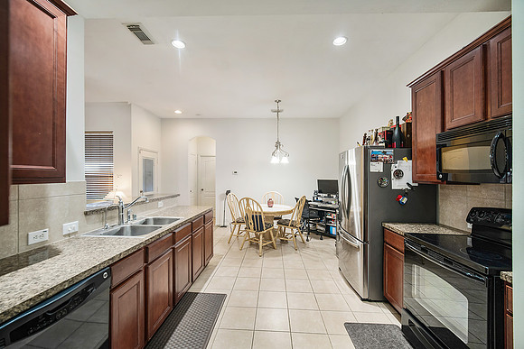 5319 Canyon Hallow Dr-21