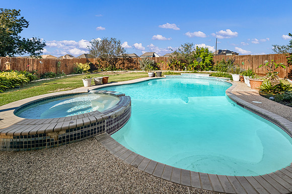 23818 Welch House Ln-31