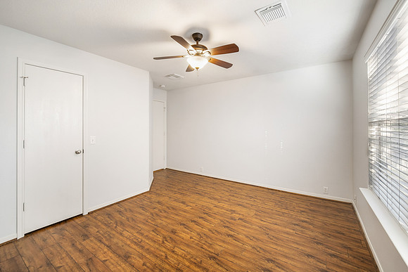 17327 Stones Peaks Drive-23