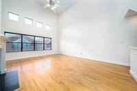 8638 Meadow Croft-12