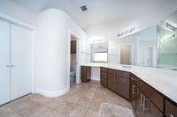 8638 Meadow Croft-19