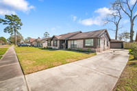 14422 Roundstone Ln-3