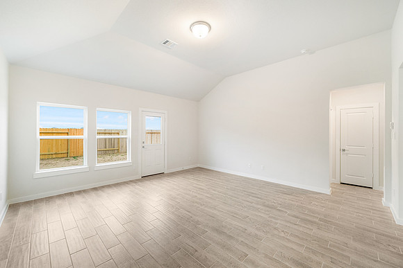 770 Dewberry-16