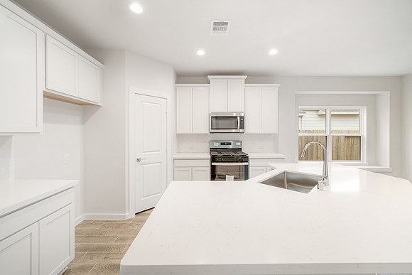 770 Dewberry-10