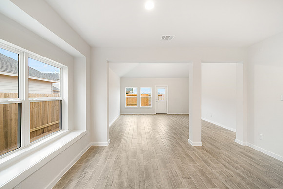 770 Dewberry-13