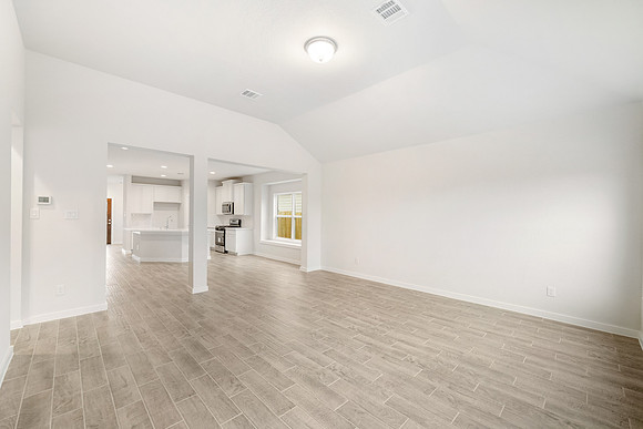 770 Dewberry-18