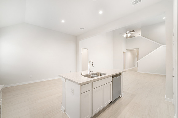 774 Dewberry-21